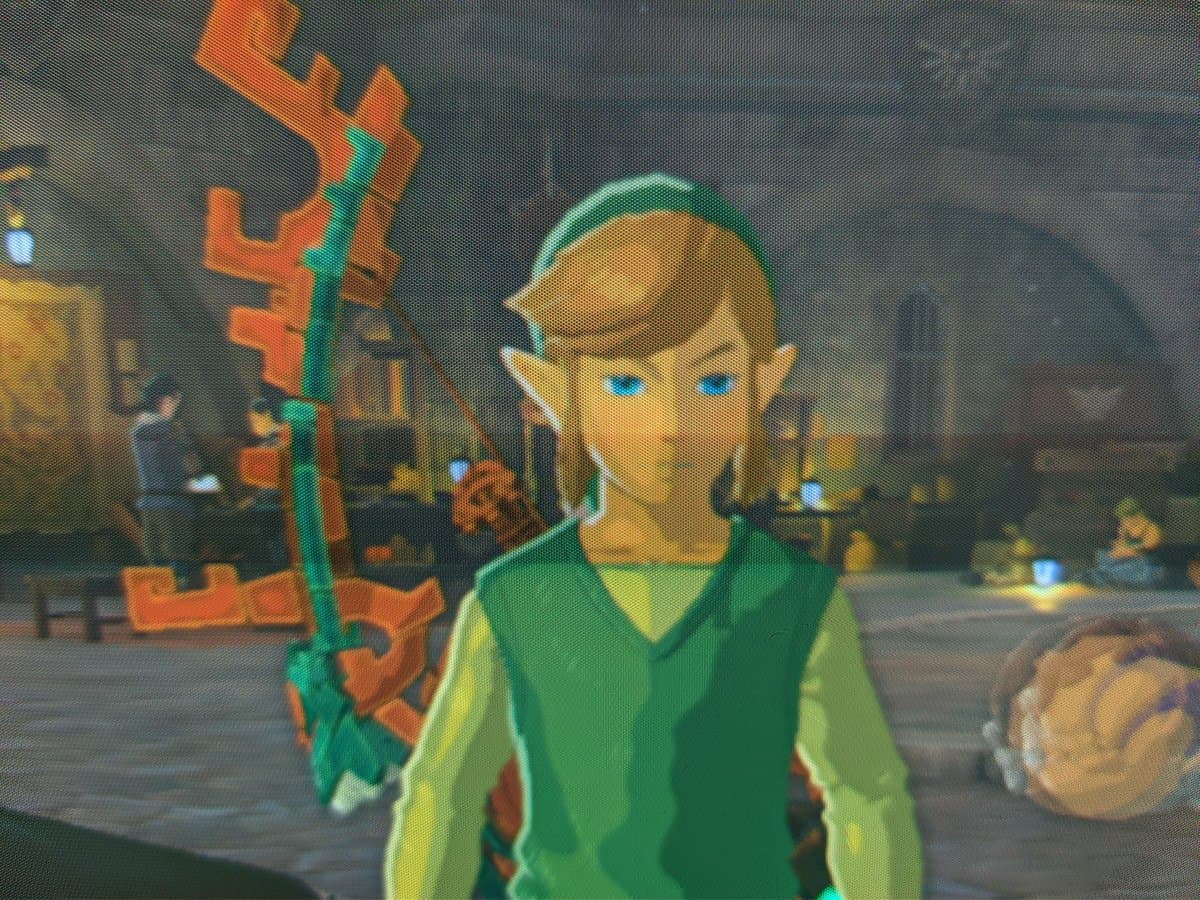Link displayed on Philips 109S4 CRT showing shadow mask performance in Zelda: Tears of the Kingdom, demonstrating aperture grille image quality.