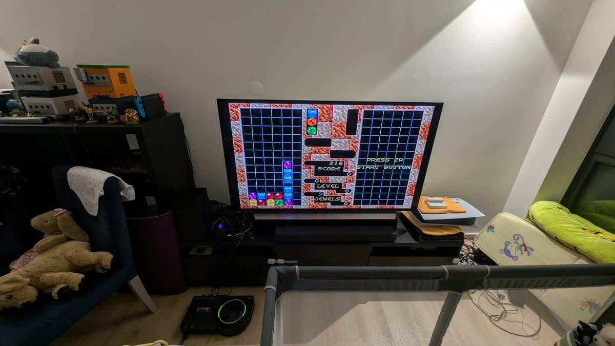 Tetris gameplay displayed on monitor showing functional Mega Drive side of repaired Sega Wondermega HWM-5010 after cartridge connector Deoxit treatment.